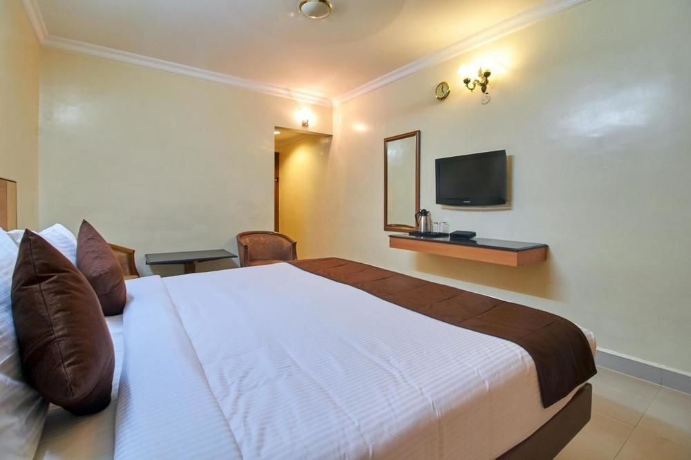 Taz Kamar Family Hotel Chennai Dış mekan fotoğraf