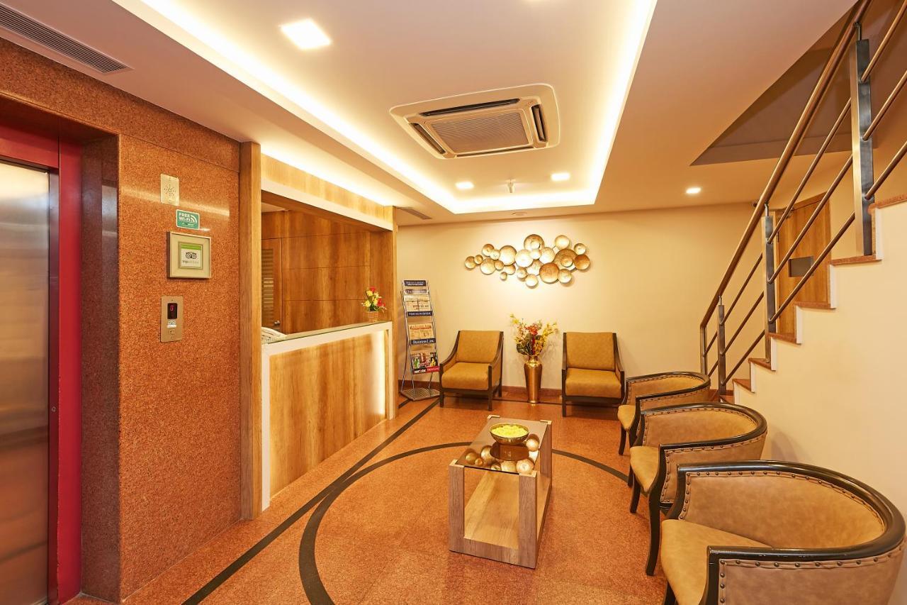 Taz Kamar Family Hotel Chennai Dış mekan fotoğraf